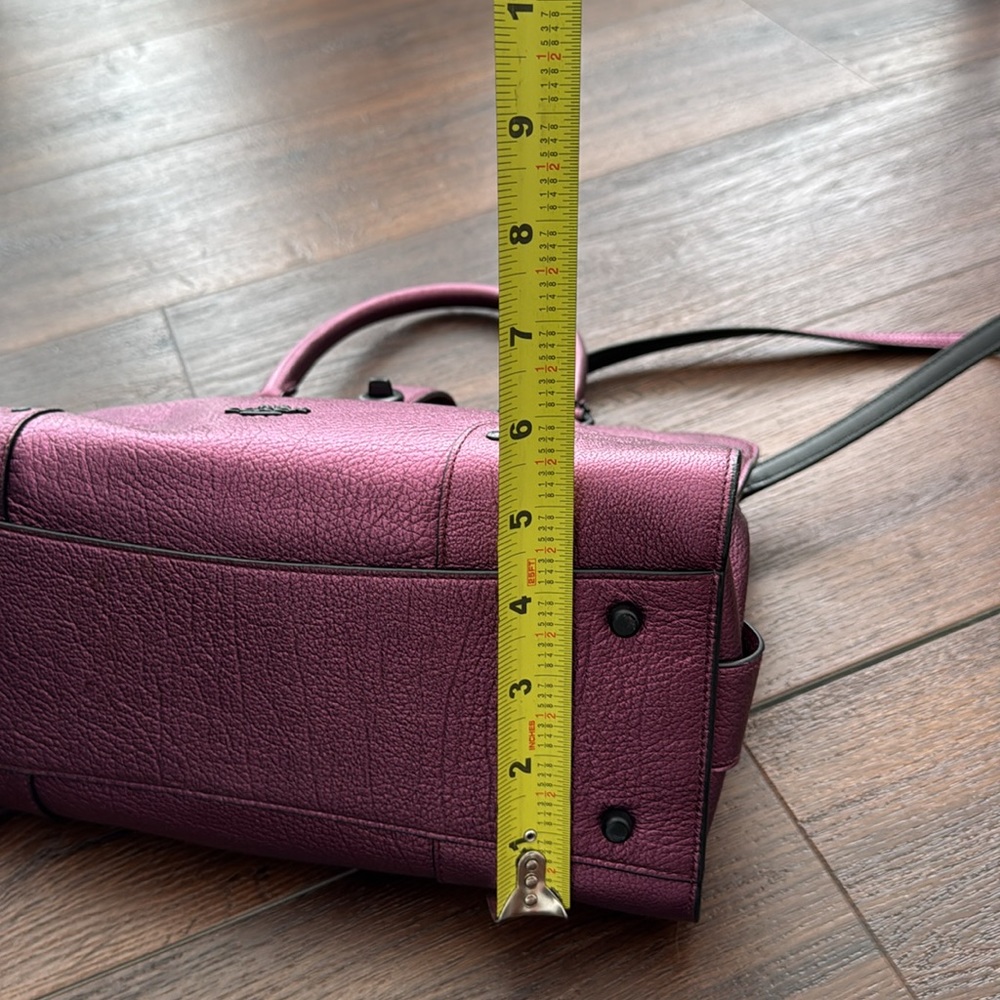 Coach in EUC Crossbody/ Handbag in a Purple Color very unique a gorgeous - Picture 13 of 13